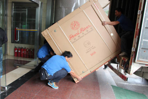 桓仁钢琴贵重工艺品无忧运